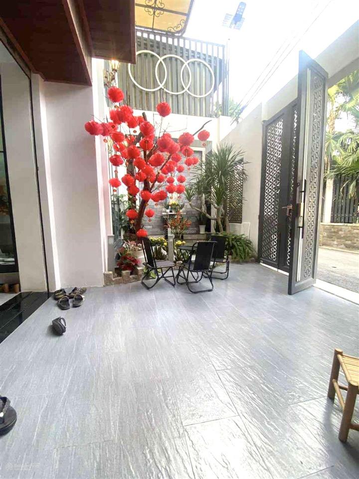 Biệt thự 2 tầng gần chợ hiệp bình phạm văn đồng  160m2(8x20) chỉ 18 tỷ tl  gara ô tô ngủ trong.