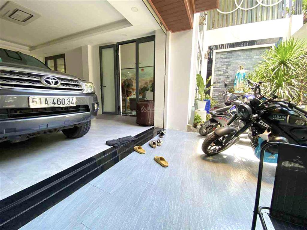 Biệt thự 2 tầng gần chợ hiệp bình phạm văn đồng  160m2(8x20) chỉ 18 tỷ tl  gara ô tô ngủ trong.