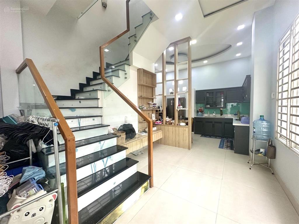 Gấp  nhà 2 tầng linh đông  76m2(6x12.5) vuông vức  ô tô ngủ trong giá tốt chốt nhanh nhỉnh 5 tỷ