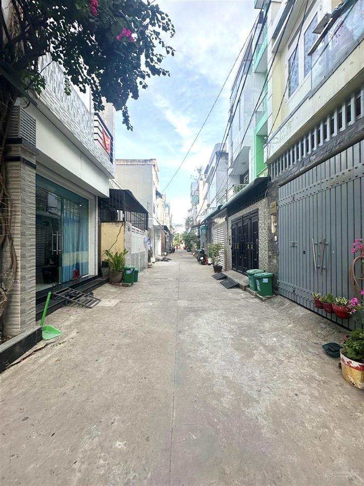 Gấp  nhà 2 tầng linh đông  76m2(6x12.5) vuông vức  ô tô ngủ trong giá tốt chốt nhanh nhỉnh 5 tỷ