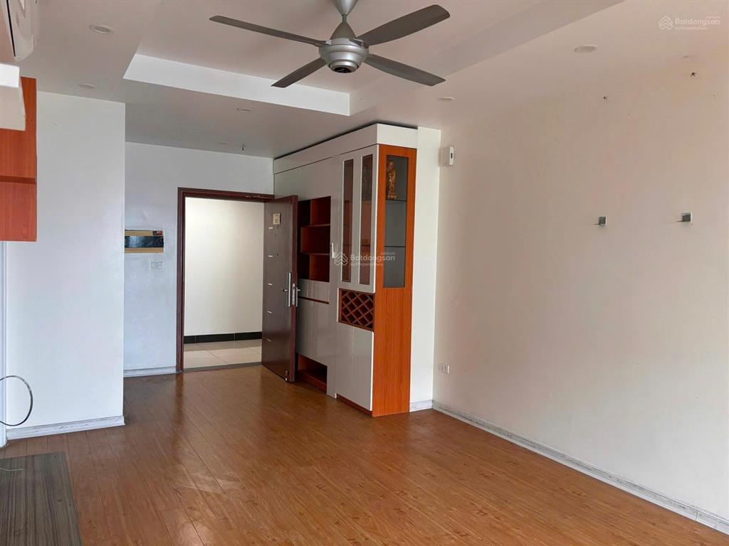 Goldsilk với 6 tỷ. vợ chồng trẻ sở hữu ngay căn hộ 75m2. date mới. sẵn sổ. hỗ trợ vay