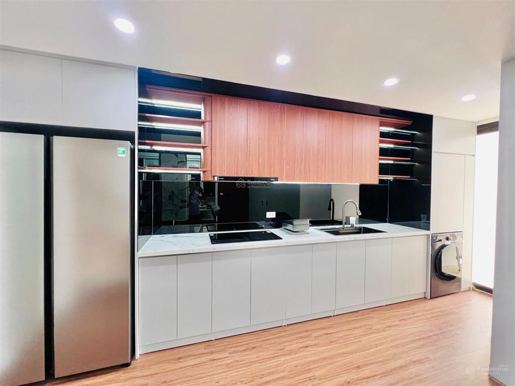 Nhà em cần bán căn saphire 3n giá 9.x tỷ , full nt , tầng trung đẹp, đối diện cao xà lá .0325 122 ***