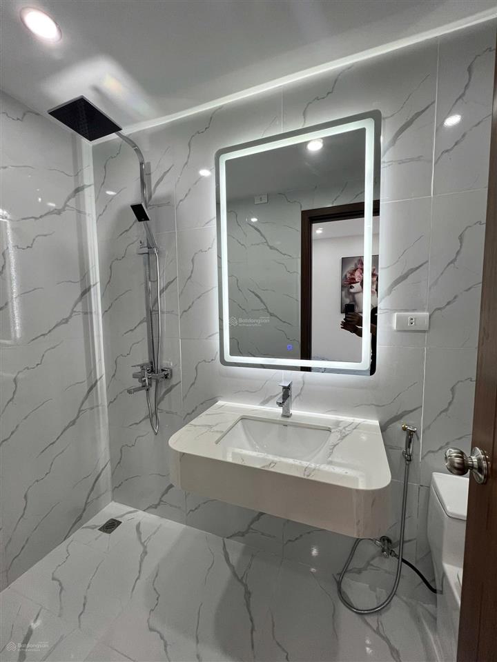 Bán cc eco green city, 5,9 tỷ, 75m2, 2pn, 2wc, đầy đủ nội thất, thanh trì, hà nội