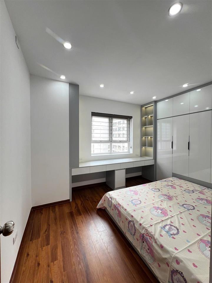 Bán cc eco green city, 5,9 tỷ, 75m2, 2pn, 2wc, đầy đủ nội thất, thanh trì, hà nội