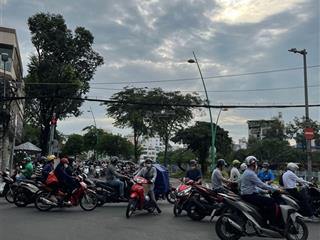 Giá rẻ bất ngờ! nhà sát lê văn sỹ, 5*13, hxh thẳng 1 trục, nhà trung tâm đi đâu cũng gần