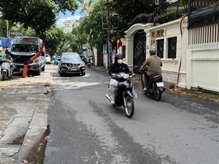 Giá tốt cuối năm! nhà hxh tận cửa ngay hoàng diệu, 4*12, 4 tầng, 4 pn, mới đẹp vào ở ngay dịp tết.