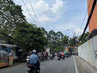 Chủ gấp bán trước tết! nhà mới đẹp 33m*5tầng, ngay hồ bá kiện, vào ở ngay giá chỉ còn hơn 7 tỷ