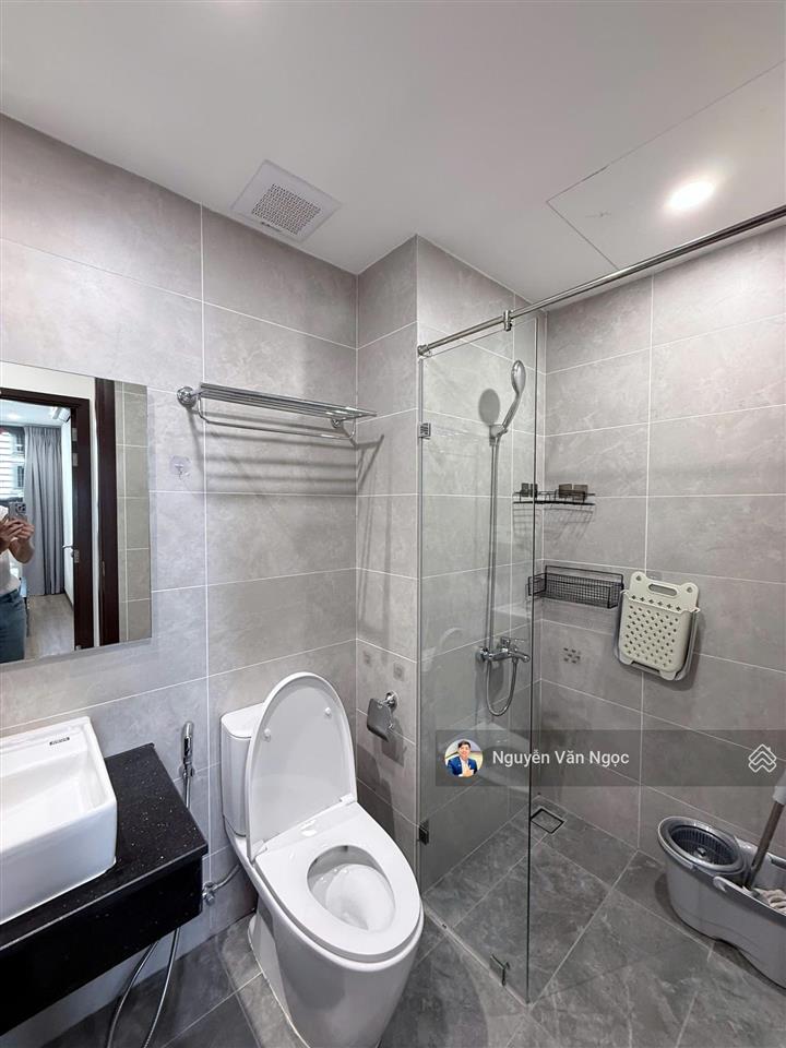 Cho thuê 2pn 2wc  80m2, full nội thất, giá thuê 10 triệu/th căn hộ cskyview
