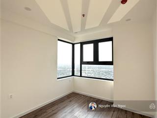 Cho thuê gấp the maison, 7 triệu, 3pn2wc77m2, view đẹp, (giường, tủ, 4 rèm, bếp, hút mùi)có video