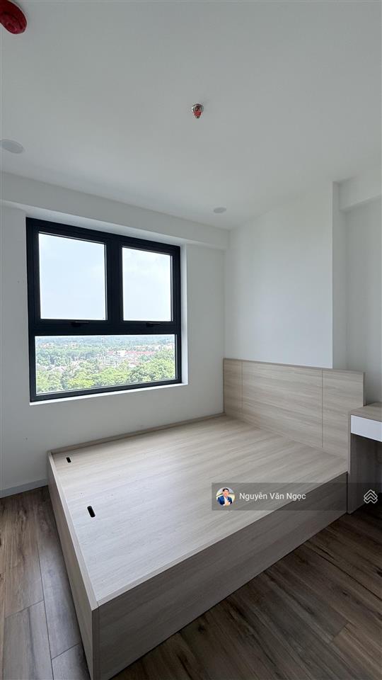 Cho thuê nhanh the maison  2pn  6tr/th (giường tủ bếp hút mùi, rèm)