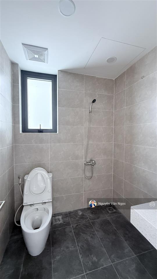 Cho thuê nhanh the maison  2pn  6tr/th (giường tủ bếp hút mùi, rèm)