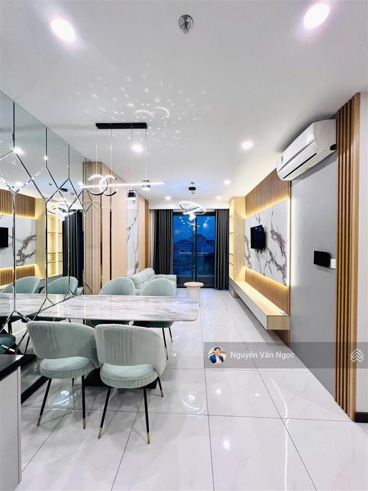 Chủ sài gòn cần bán nhanh căn hộ csky view, sẵn hợp đồng thuê, 79.2m2, sổ sẵn