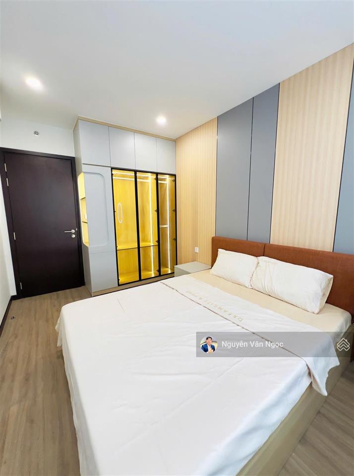 Chủ sài gòn cần bán nhanh căn hộ csky view, sẵn hợp đồng thuê, 79.2m2, sổ sẵn