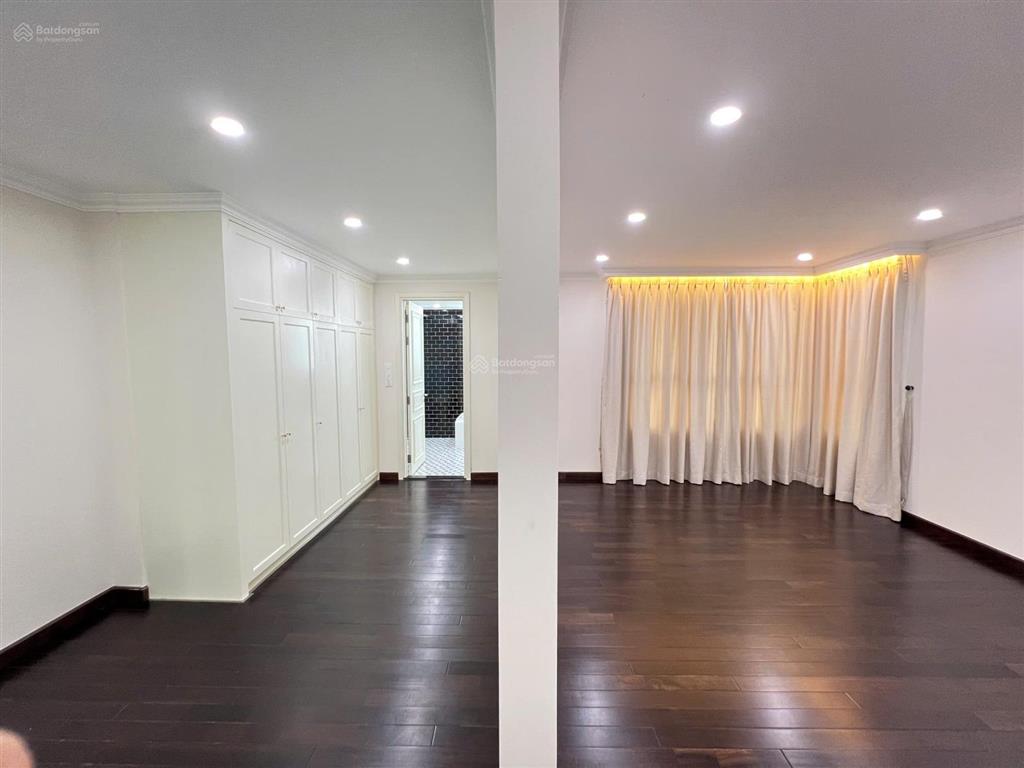 Bán gấp căn duplex cực khan hiếm  350m2  giá cực kỳ ưu đãi cho khách mua nhanh  chỉ 23,8 tỷ