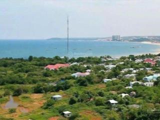 Bán nhanh quỹ đất 2mt đường 6m  ngay nguyễn cơ thạch  đối diện công viên ven biển  ngang 70m