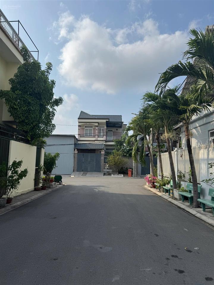 Cực hiếm  quỹ đất ngang 9m  cách sông sài gòn 50m  sau lưng gigamall  chỉ 15.8 tỷ