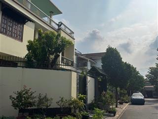 Nhà mặt tiền 9m  gần sông sài gòn  sau lưng gigamall thủ đức  chỉ 15.8 tỷ