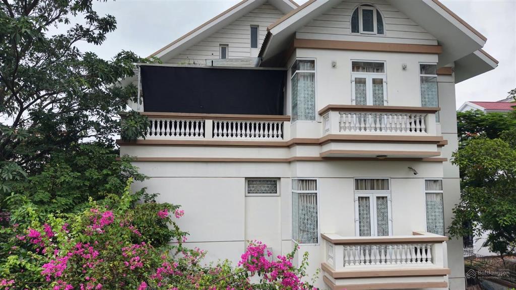 28 tỷ giảm về 20 tỷ bán gấp  biệt thự 3mt cực đẹp kdc conic  bán nhanh trong tháng 7