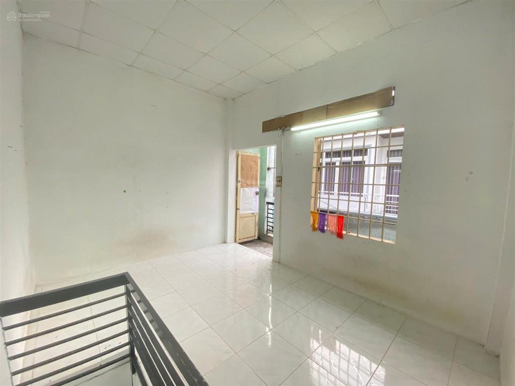 Bán đất tặng căn nhà trọ thu nhập 17tr/ tháng quang trung p8, gv . dt 4.15x20m. giá 6ti9 còn bớt