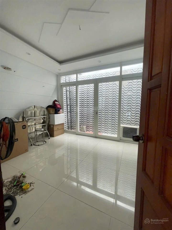 Nhà chính chủ đường 8m thông lê đức thọ p6 gv, dt 4x14.5m, 4 tầng. chỉ 8ti5