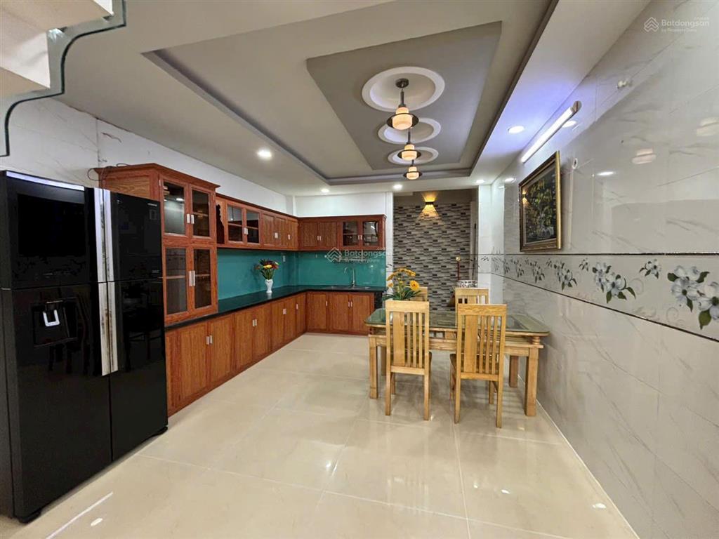 Nhà nguyễn oanh p6 (an nhơn) gò vấp 4x17m, 5 tầng xe hơi đậu trong nhà, giá 8ti8 tl.  0902 958 ***