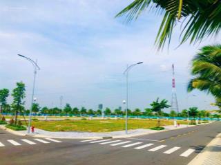 Bán lô đất mặt tiền đường nguyễn hữu trí, bến lức. 2.2 tỷ /nền.   0901 425 *** oanh