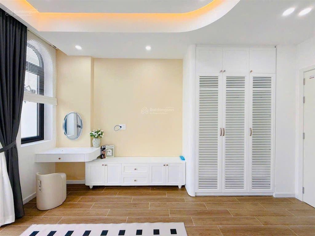 Nhà mới gần chợ, ub, kcn vĩnh lộc 2, 3 tầng 5pn, 4wc, 95 m2 giá 4 tỹ 444tr.   0901 425 *** oanh