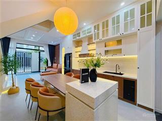 Nhà mới gần chợ, ub, kcn vĩnh lộc 2, 3 tầng 5pn, 4wc, 95 m2 giá 4 tỹ 444tr.   0901 425 *** oanh