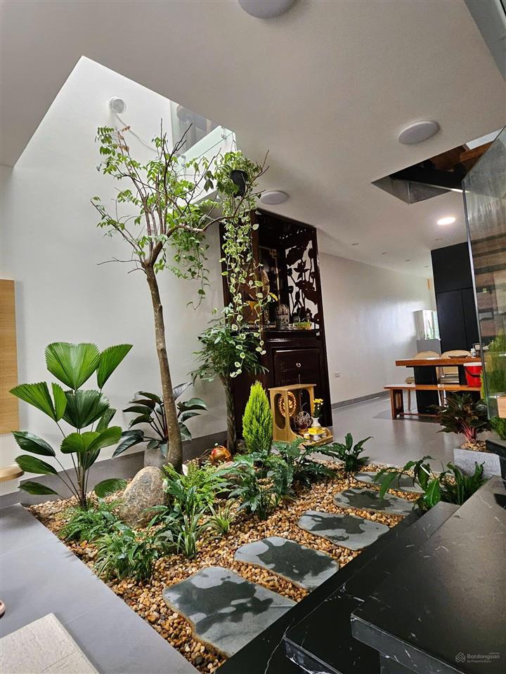 Nhà mới xây cách đường nguyễn hữu trí 100m, 90m2, 3 tầng giá 3 tỷ 333tr.   0901 425 *** oanh