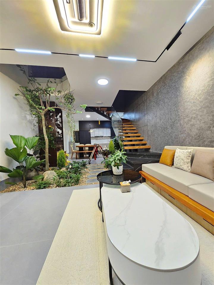 Nhà mới xây cách đường nguyễn hữu trí 100m, 90m2, 3 tầng giá 3 tỷ 333tr.   0901 425 *** oanh