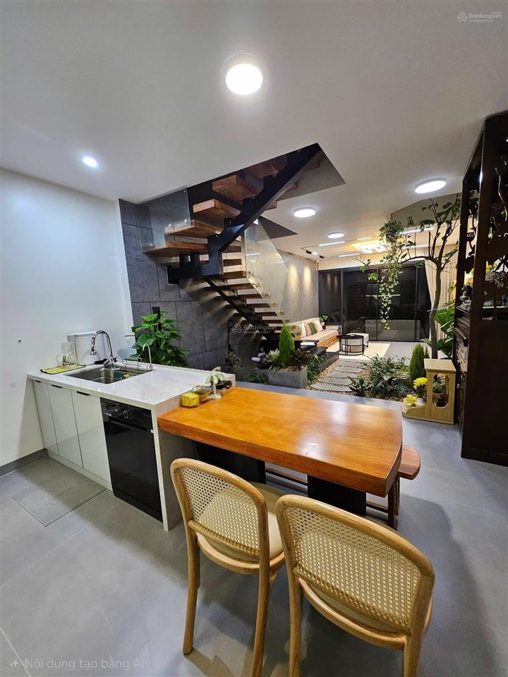 Nhà mới xây cách đường nguyễn hữu trí 100m, 90m2, 3 tầng giá 3 tỷ 333tr.   0901 425 *** oanh