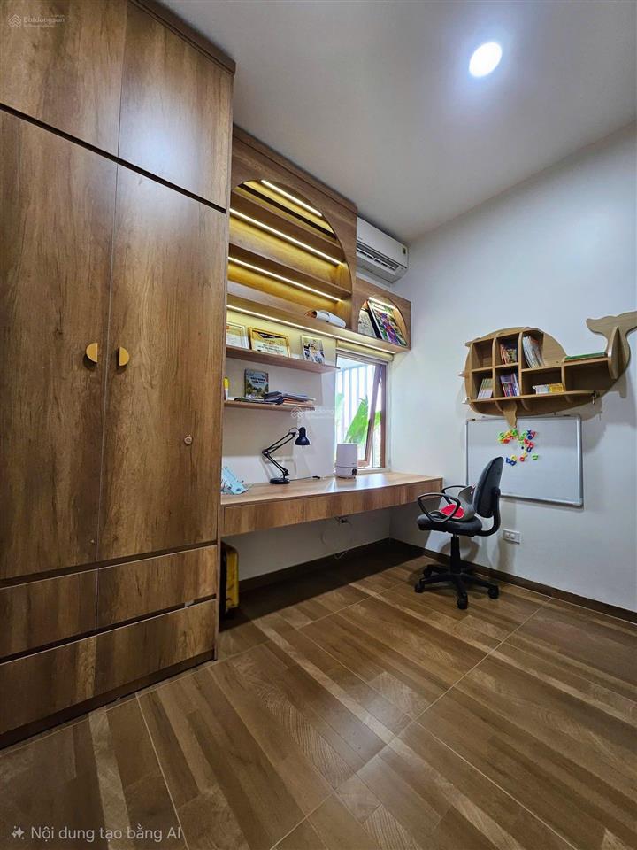 Nhà mới xây cách đường nguyễn hữu trí 100m, 90m2, 3 tầng giá 3 tỷ 333tr.   0901 425 *** oanh