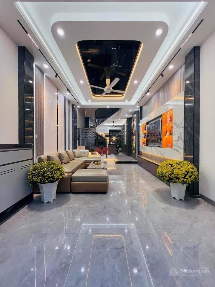 Bán nhà phố mặt tiền đường hoàng phan thái  bình chánh. 3 tầng 5pn, 6 tỷ.   0901 425 *** oanh