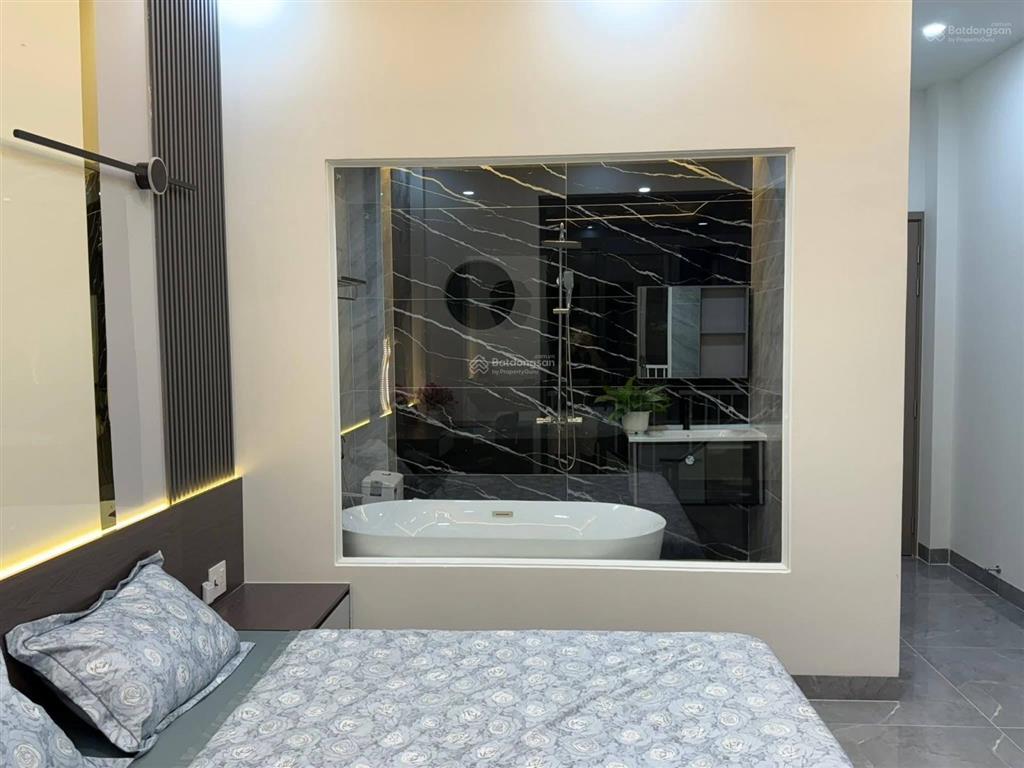 Bán nhà phố mặt tiền đường hoàng phan thái  bình chánh. 3 tầng 5pn, 6 tỷ.   0901 425 *** oanh