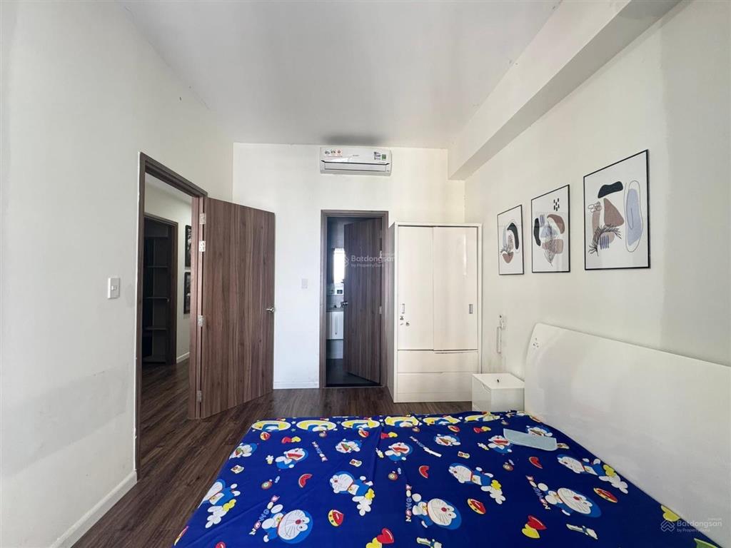 Cho thuê căn 2pn 2wc ban công, view hồ bơi | full nội thất