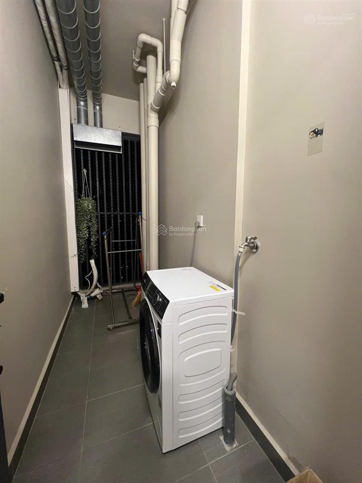 Cho thuê căn hộ 58m2 (2pn 1wc) view pháo hoa  bitexco, landmark | full nội thất