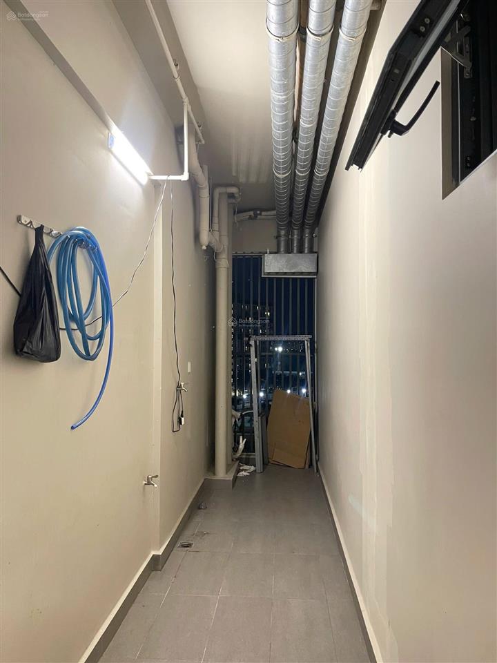 Cần bán gấp căn hộ 78m2 | 2pn 2wc ban công, view kênh đào | sổ hồng sẵn