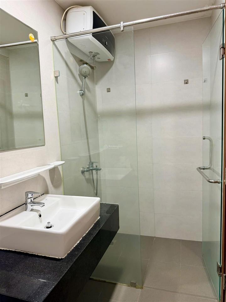 Bán căn 2pn 2wc ban công, view landmark  bitexco | sổ hồng sẵn