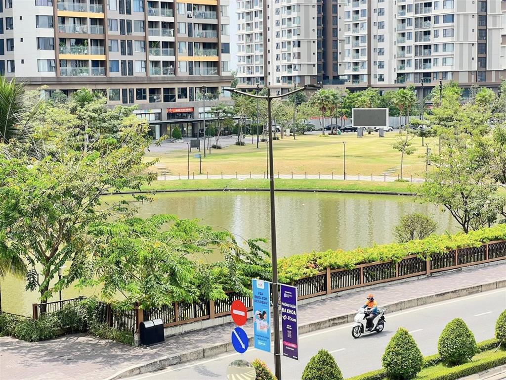 Bán căn flora panorama 3pn 2wc ban công | giá chỉ 6 tỷ 050 full thuế phí