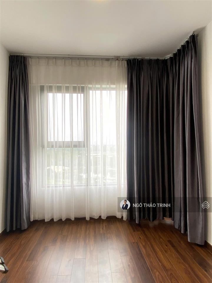 Cho thuê căn 2pn 2wc ban công, view pháo bông | giá 9,5tr/tháng