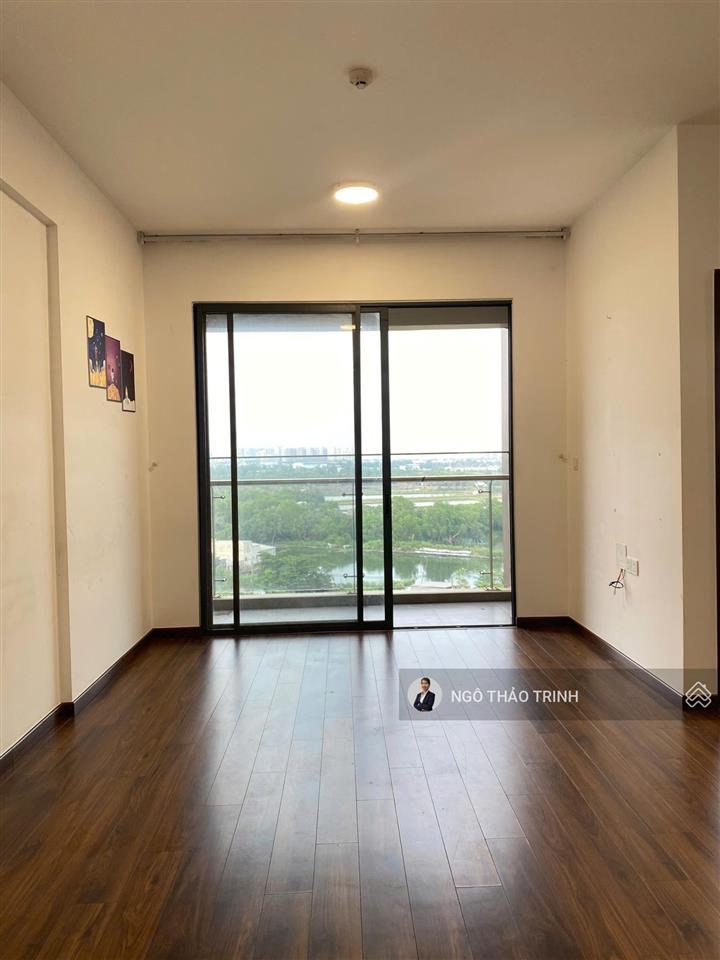 Cho thuê căn 2pn 2wc ban công, view pháo bông | giá 9,5tr/tháng