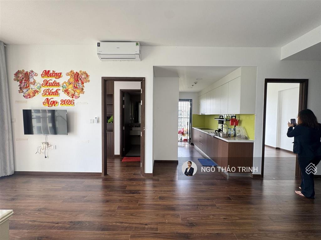 Cho thuê căn góc 79m2 (2pn 2wc ban công) giá 12 triệu/tháng có nội thất