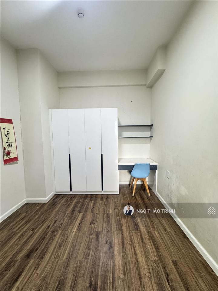 Cho thuê căn 2pn 1wc, full nội thất. giá thuê 9,5tr/tháng view pháo hoa