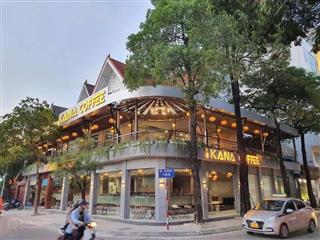 Siêu phẩm mbkd lô góc mặt hồ khu văn quánđoạn ăn uống đông nhấtdiện tích 250m2x2 tầng, lô góc 30m