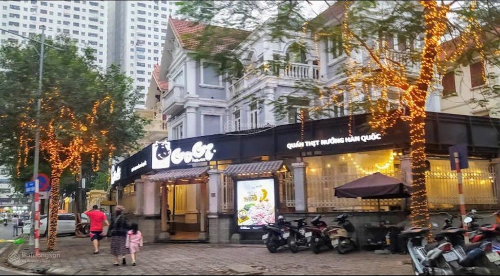 Siêu hiếm cho thuê biệt thự khu tây nam linh đàmdiện tích 300m2x 3 tầngmặt tiền 22m giá rẻ 6xtr