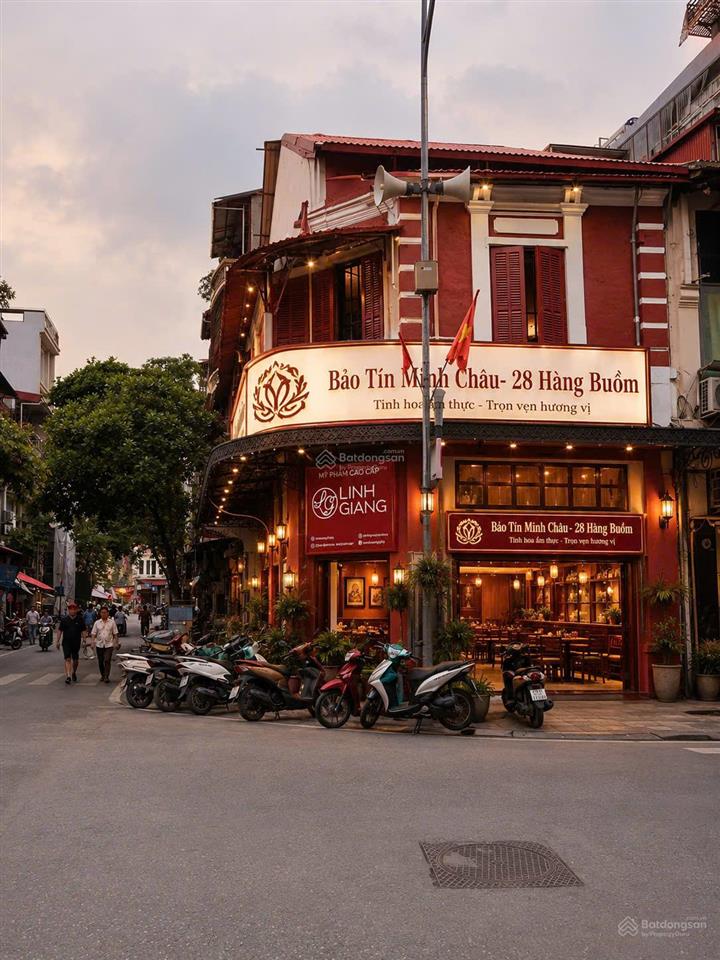 Cho thuê mbkd mặt phố hàng buồm  diện tích 200m²  mặt tiền 13m  cho kinh doanh mọi mô hình