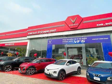 Hàng hiếm  cho thuê mbkd mặt phố phạm văn đồng  diện tích 500m2  mặt tiền 15m  hợp mọi mô hình