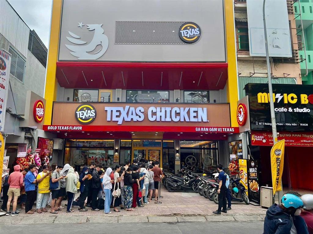 Cho thuê mbkd trung tâm quận hai bà trưngdtsd 1000m2mặt tiền 8mnhà thông sàn có thang máy mọi mh