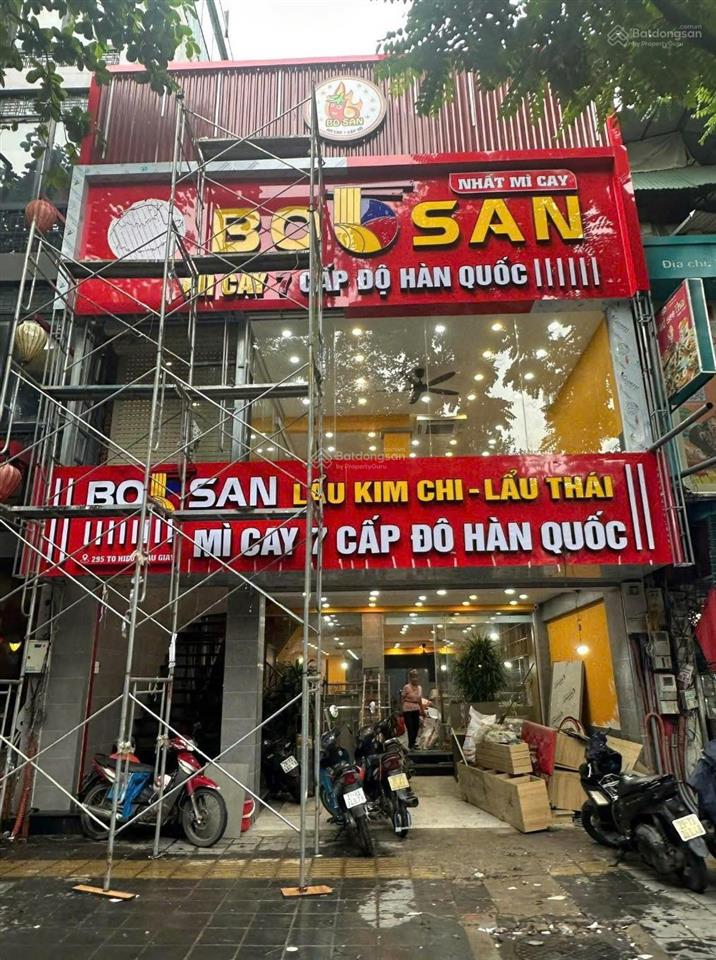 Hàng hiếm  mặt bằng kinh doanh tại con phố nguyễn văn tuyết diện tích 400m2 mặt tiền 8m mọi mh