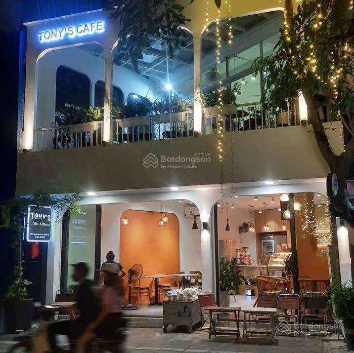 Cho thuê mbkd mặt phố nguyễn đình thi  dt 80m2x 4 tầng  mặt tiền 8m phù hợp mô hình cafe trà sữa
